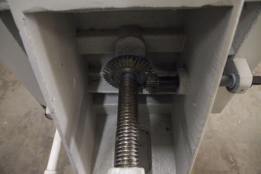 Станок сверлильный тяжелый STALEX MGB40