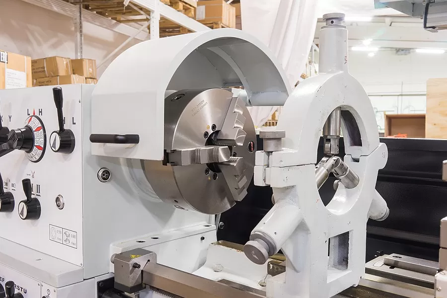 Станок токарно-винторезный STALEX C6251/1000