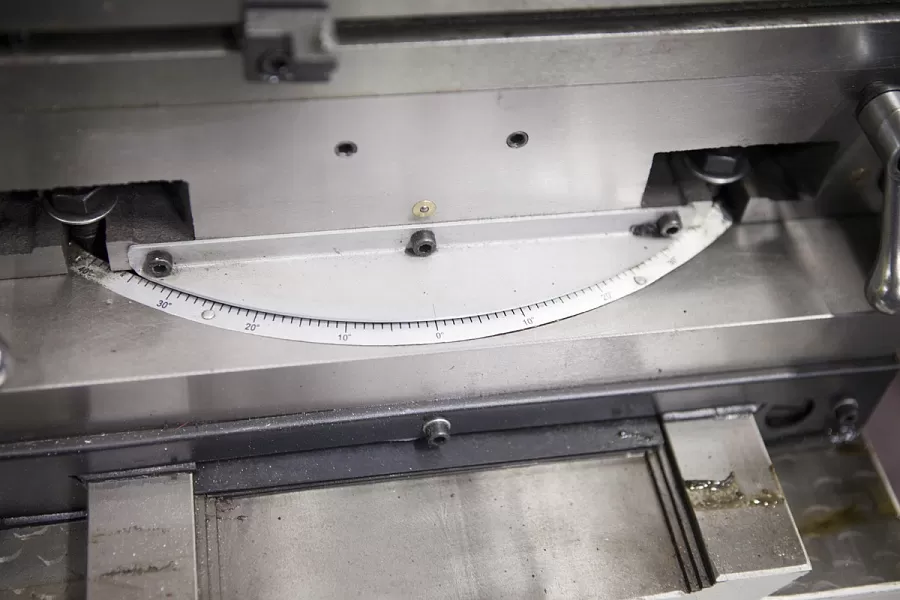 Универсально-фрезерный станок STALEX MUF65