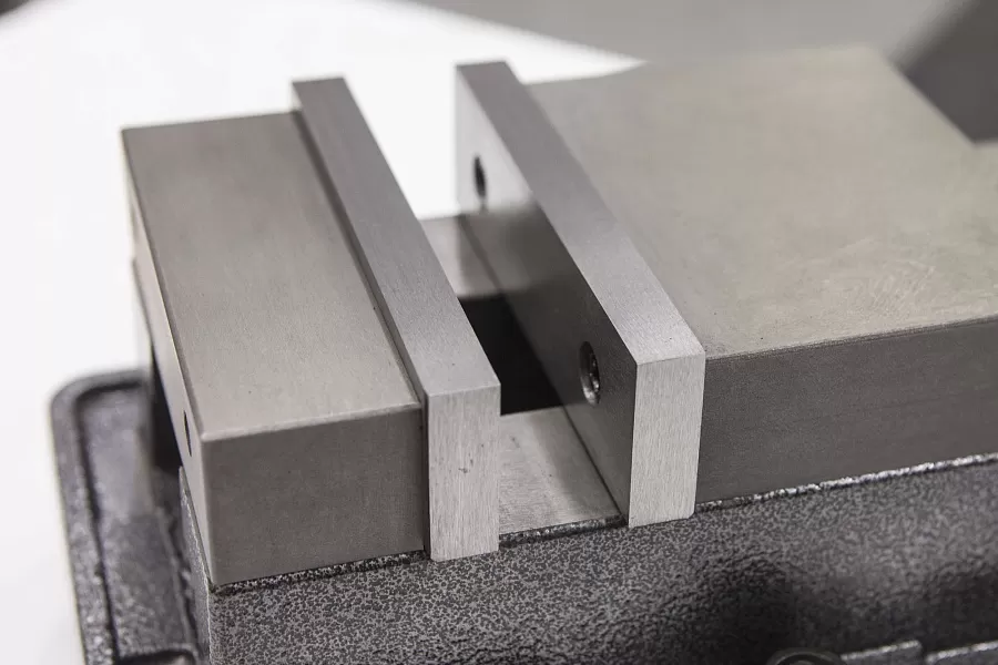 Тиски станочные Stalex QM16160