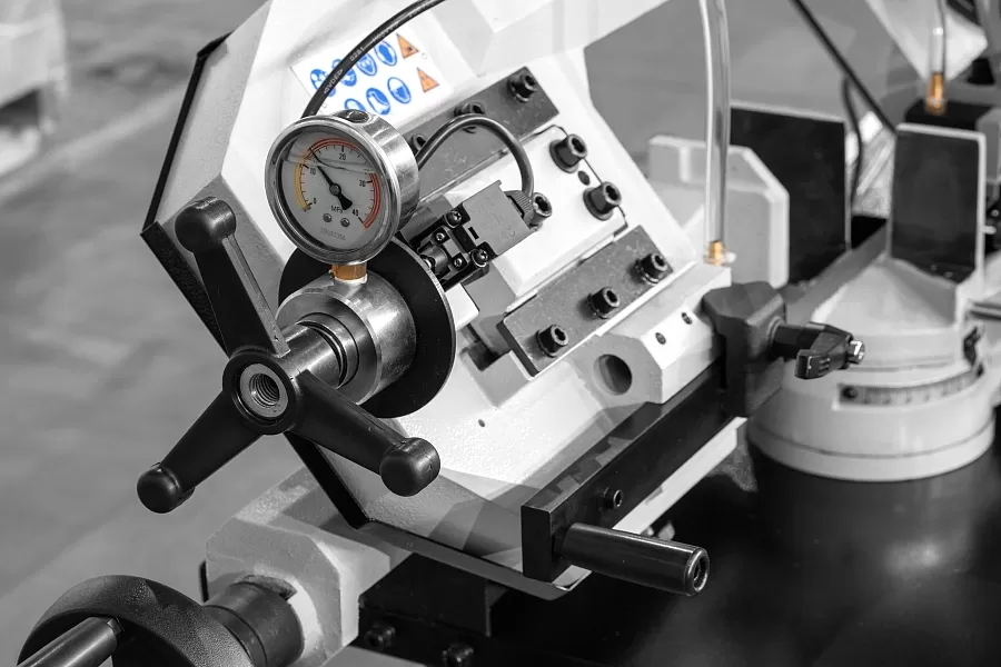 Станок ленточнопильный Stalex BSM-170G