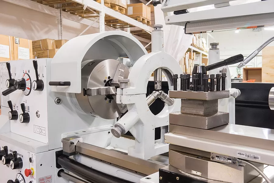 Станок токарно-винторезный STALEX C6256/1000